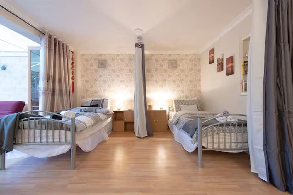 3bedroom Sleeps8 Parking Familyfriendly Nearexcel