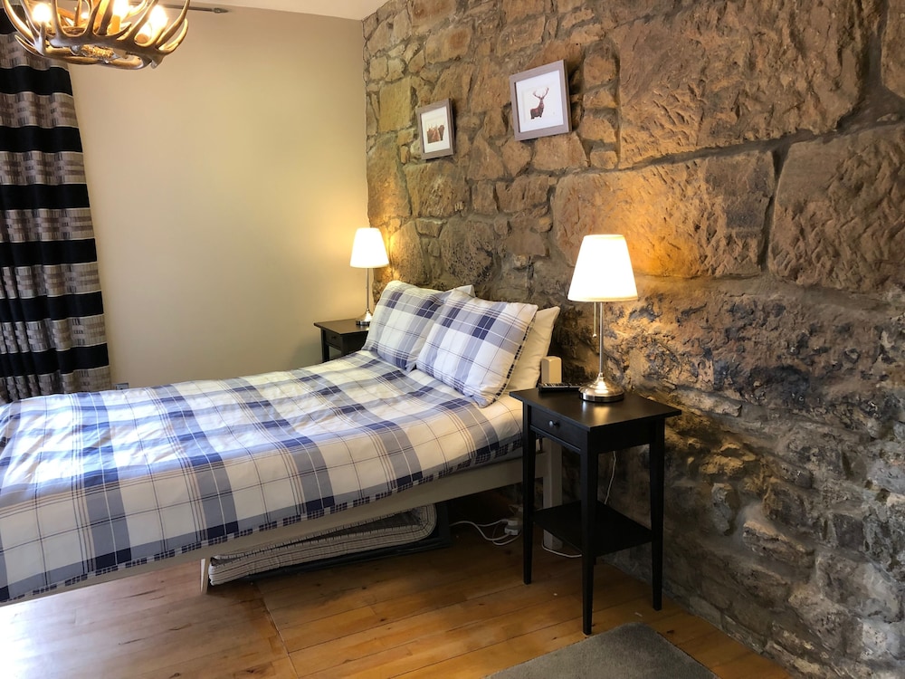 Riggend farm bed and breakfast - Image 2