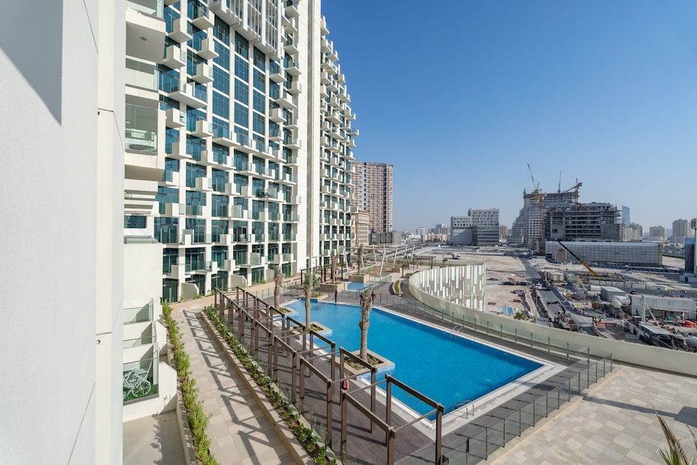 Wonderful Studio Apartment With Balcony at Farhad Azizi