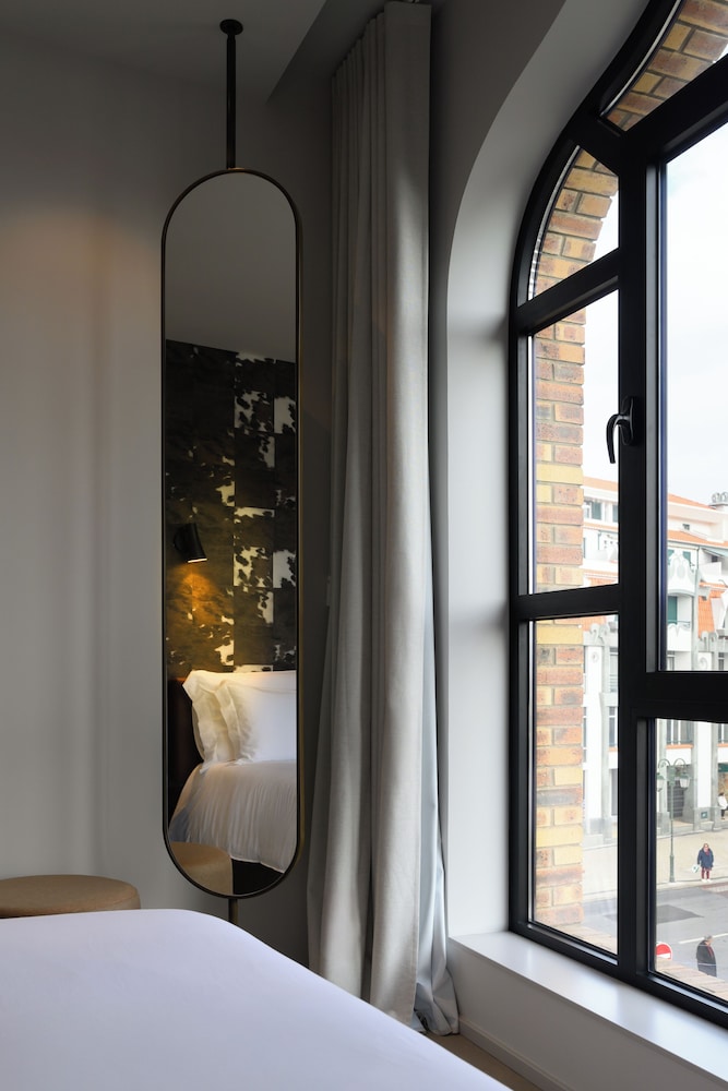 BHB Boutique House