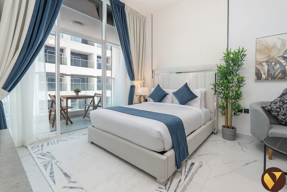 Opalz by Danube Access to SZR Dubai