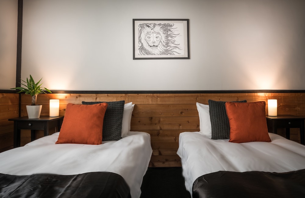 The Phat House - Hostel