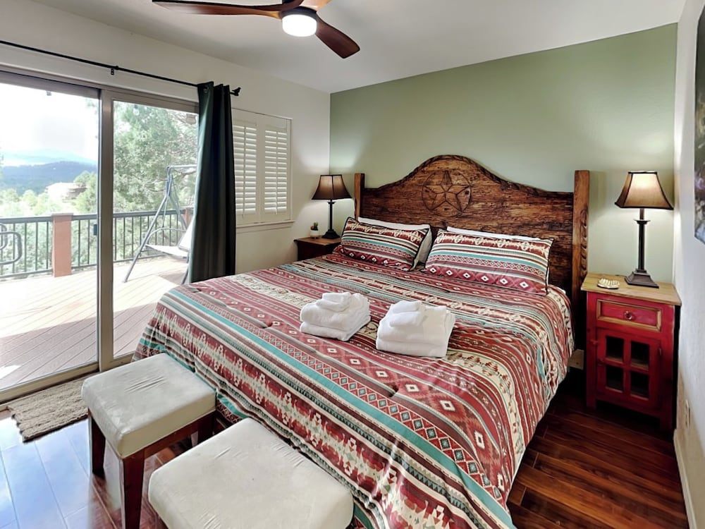 Eagle's Nest by Ruidoso Vacation Rentals