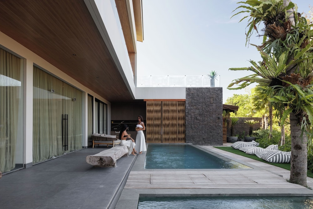 Lila Villa Pererenan - Bali Invest Club