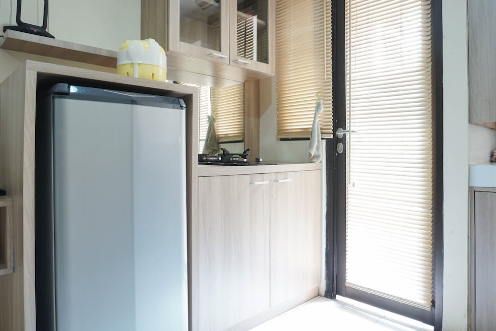 Comfortable Studio Room At Kebagusan City Apartment