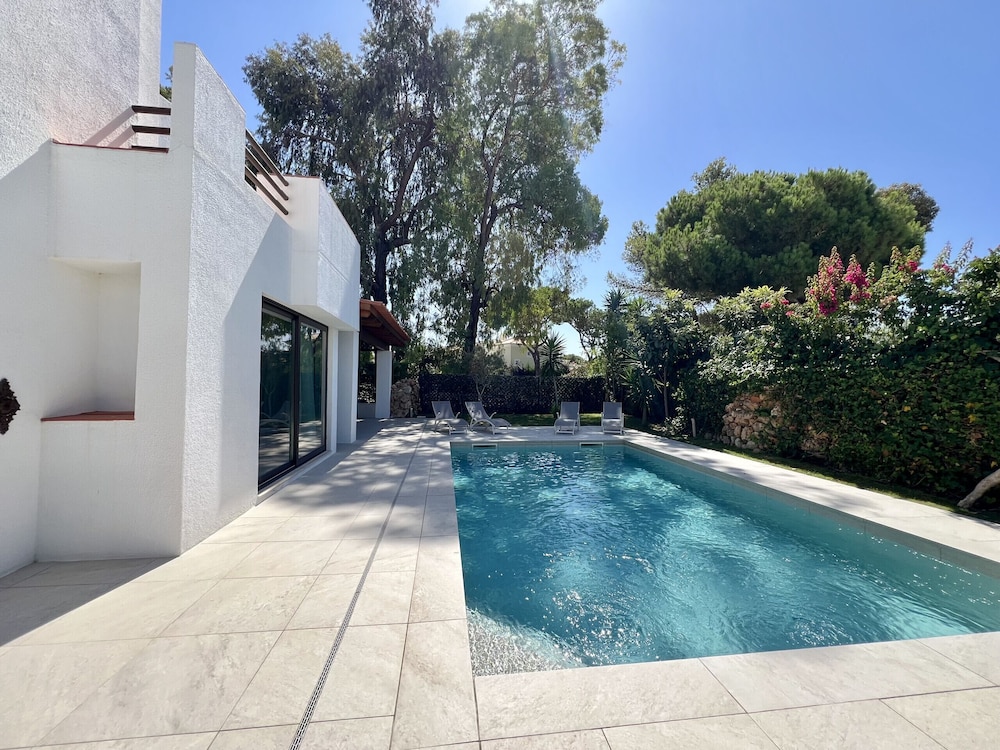 Vilamoura Premium Villa by Homing