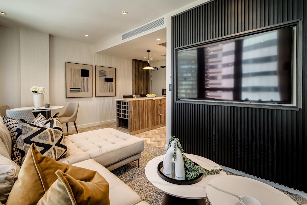Classy 1bed Apartment in Cape Town City Suite 1001
