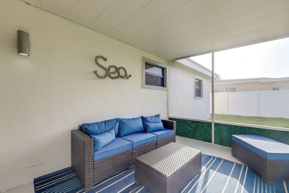 3 Mi to Hard Rock Stadium: Retreat w/ Private Yard
