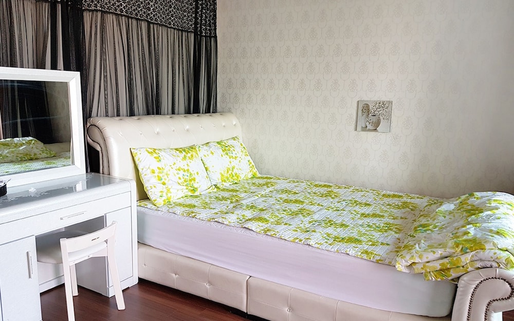 Jeju Dongho Pension and Guest House view 2