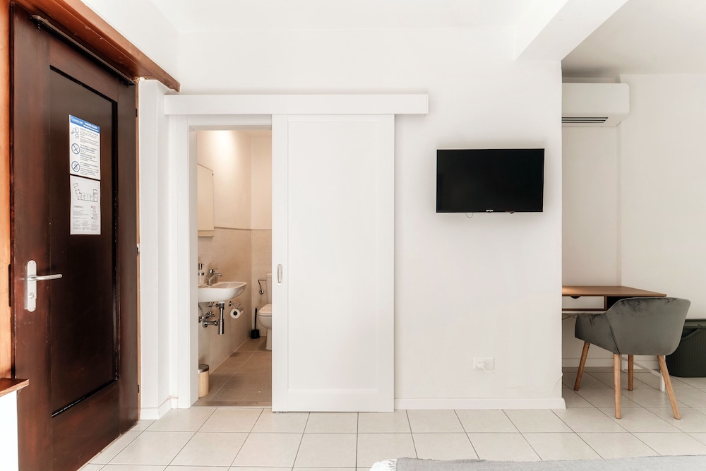 Florida Ascona Rooms
