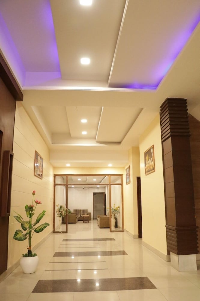 Hotel Royal Palace Jalandhar