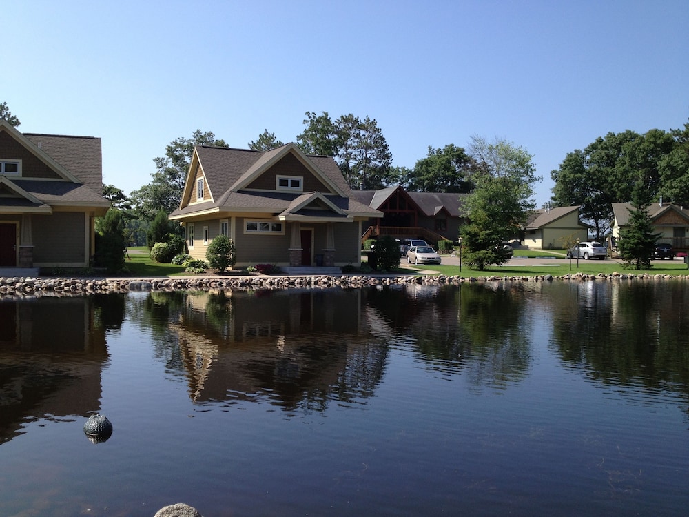 Kavanaugh's Sylvan Lake Resort