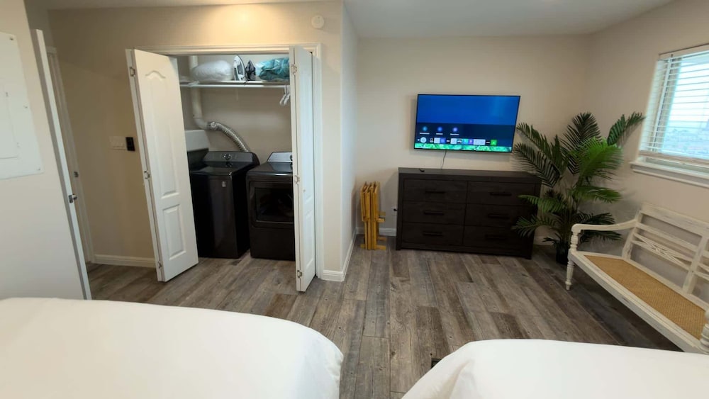 Penthouse Beachfront Views Renovated 4 Bedroom Condo