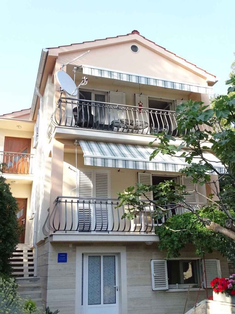 Ferienwohnung mit Klimaanlage nur 25 m zur Adria