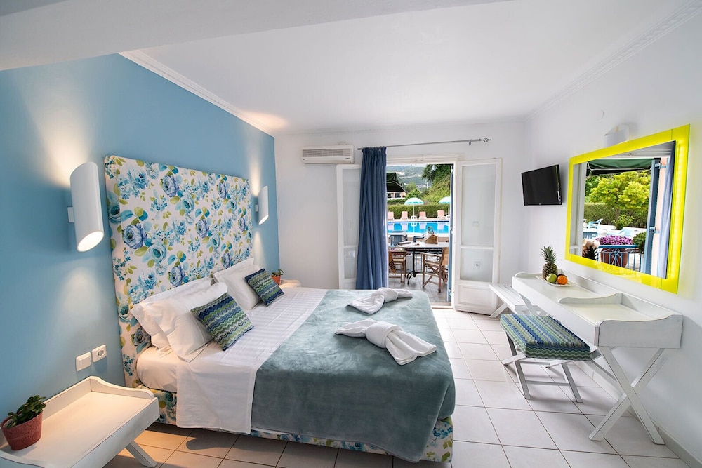 Sunny Garden photo 2