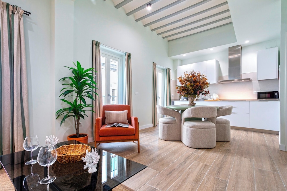 Exclusive Apartment in Cádiz. Patrocinio I