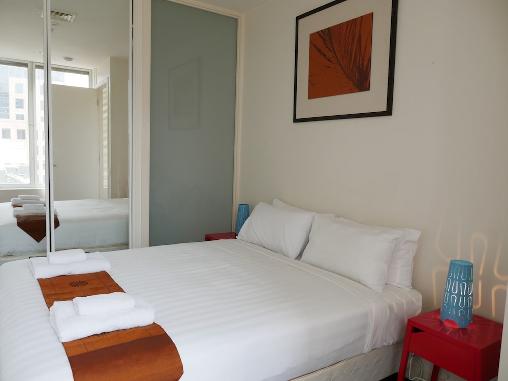Corporate Stayz at Collins
