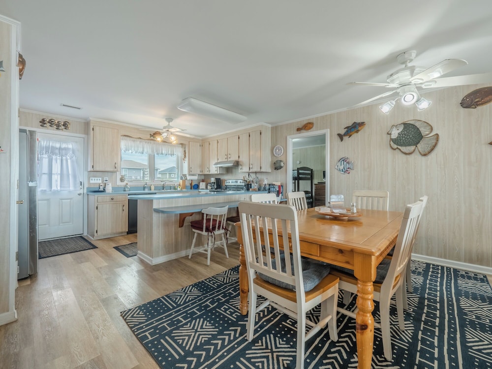 Loony Dunes by Topsail Realty