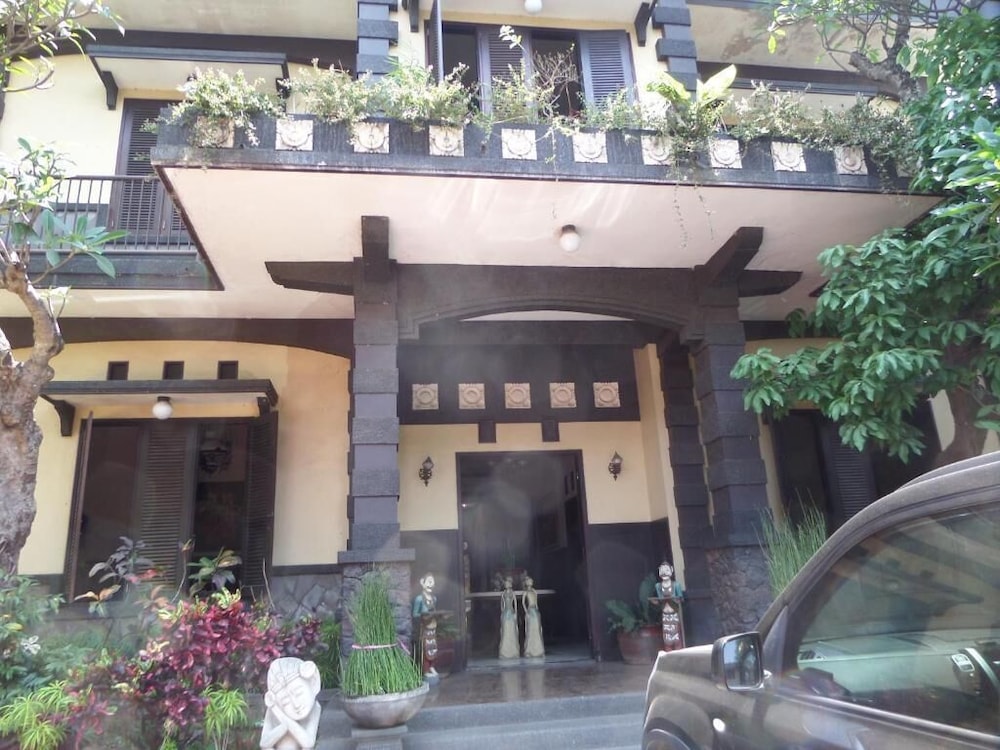 De Clove Guest House