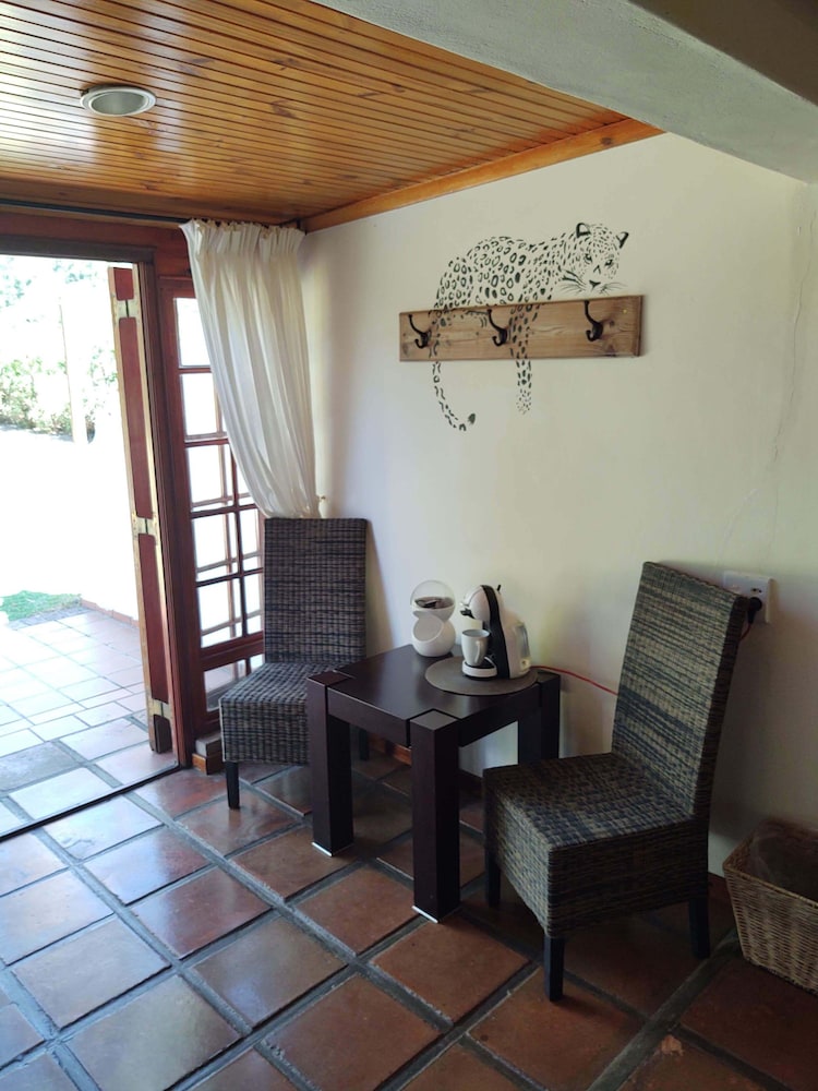 Orange Ville Guesthouse
