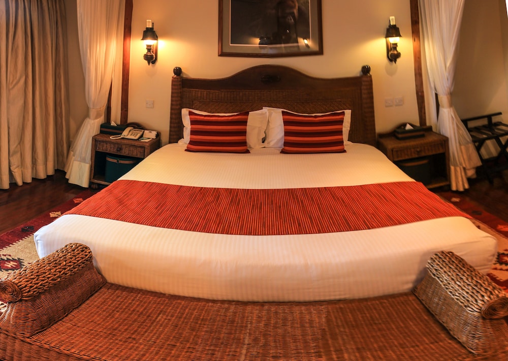 Mweya Safari Lodge
