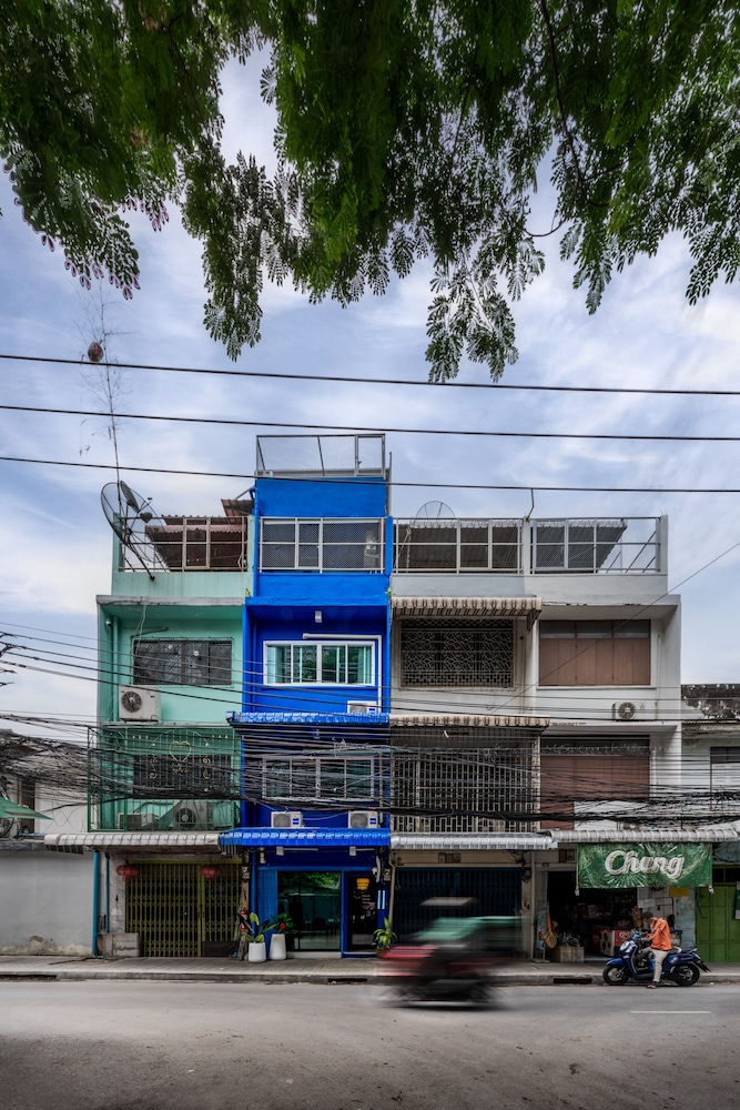 Bluehouse191 hometel