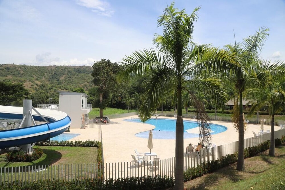 Apartasol Santa Fe de Antioquia 106
