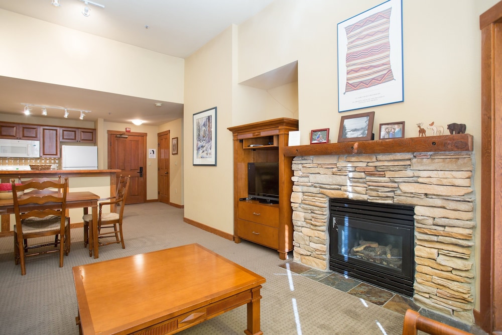 One Bedroom Condos at Powderhorn Lodge - Solitude UT