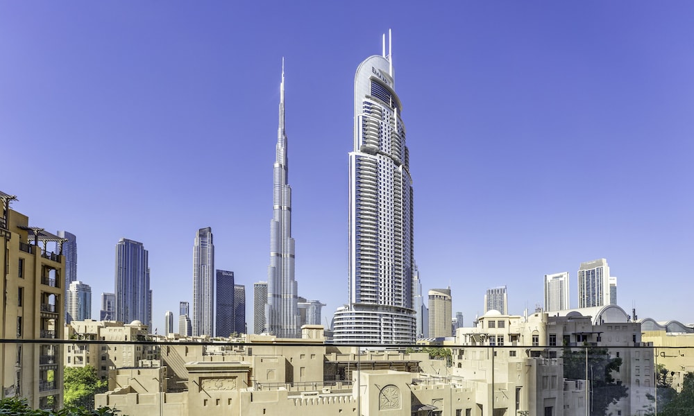 Sleek 1BR in Burj Royale with Canal View