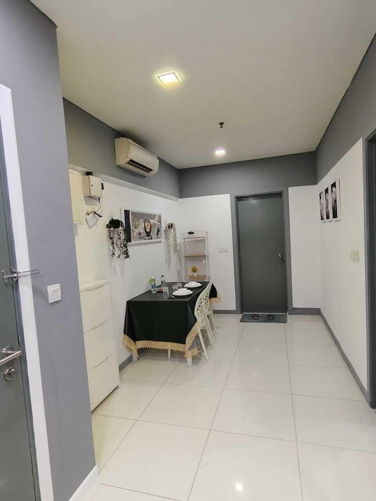 Signature Apartment at Mercu Summer Suites KLCC