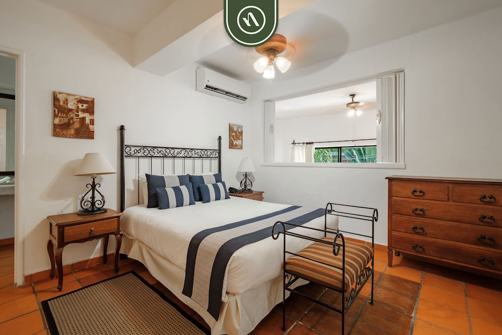 One Beach Street 310 C