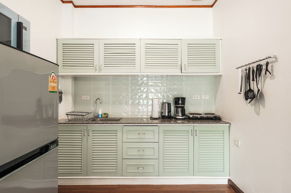 Yanui Paradise unit 2D-2nd floor V216