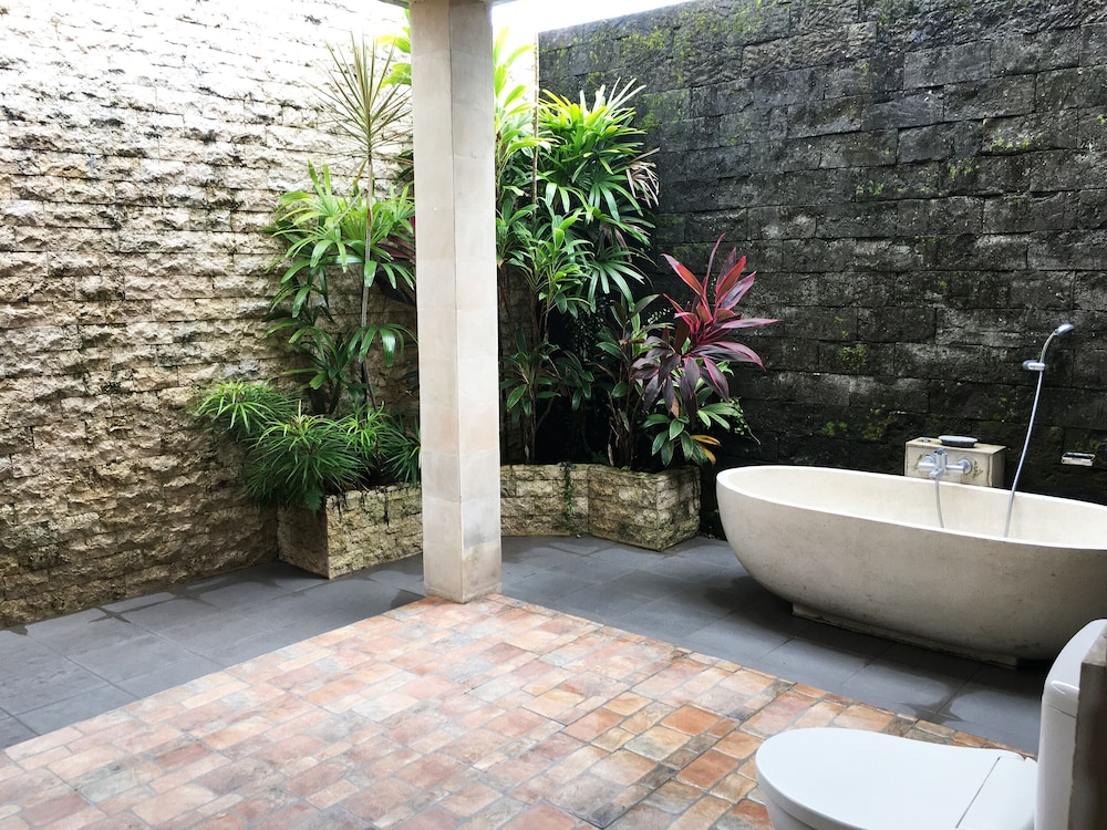 Widi Agung Villa