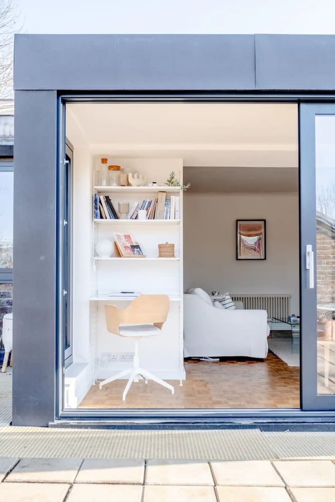 Peaceful 2 Bedroom Flat With Roof Terrace - Hackney