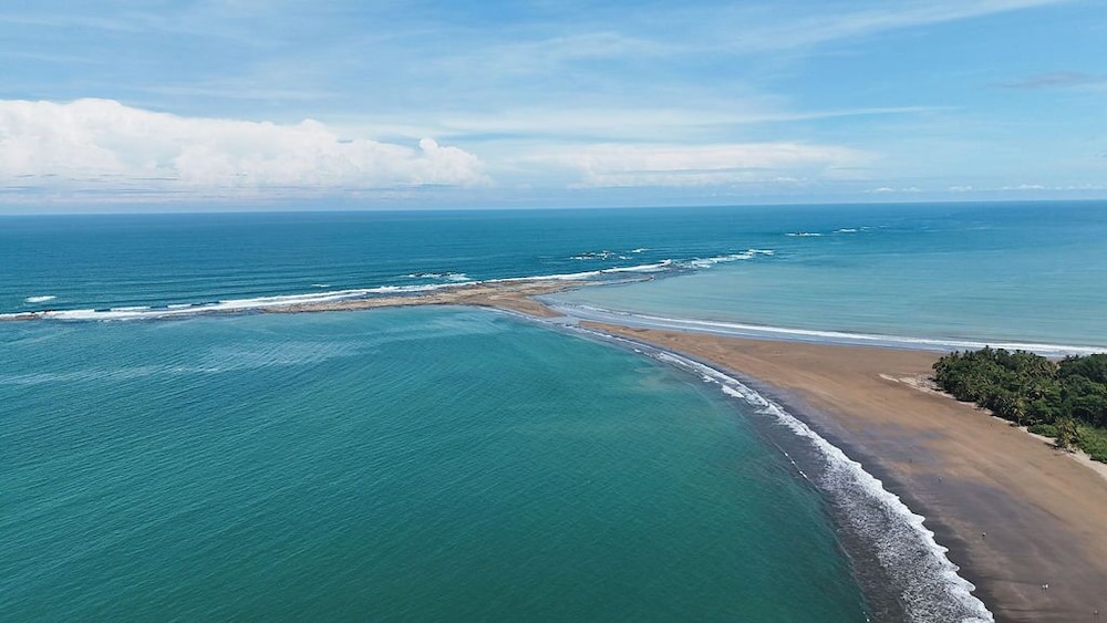 Cedrela Beach Villas