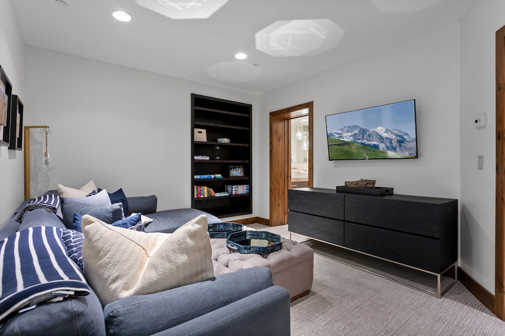 10 - Three Bedroom with Spa Stag Lodge 3 Condo