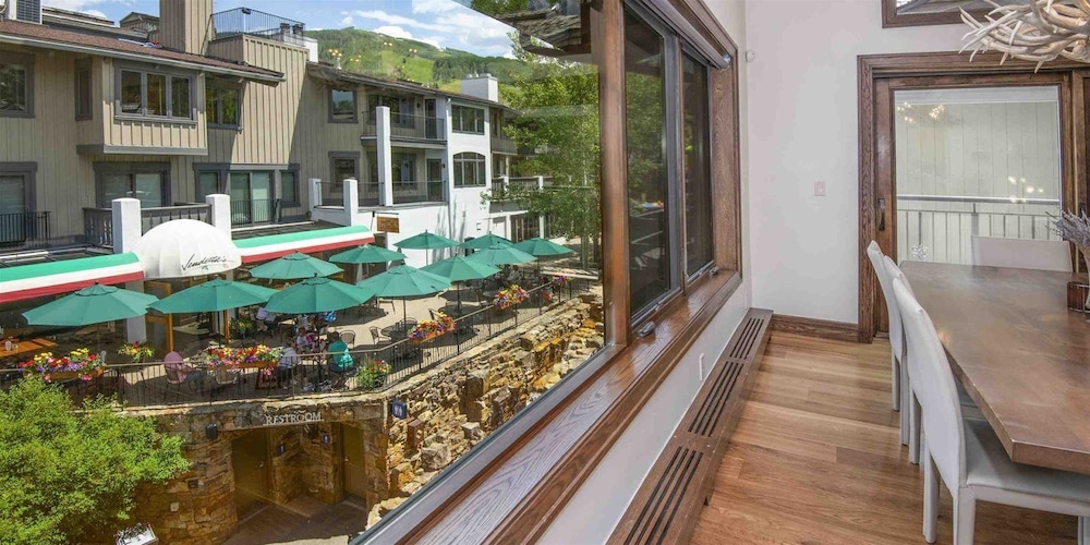 Luxury 3 Bedroom Condo in the Heart of Vail Village