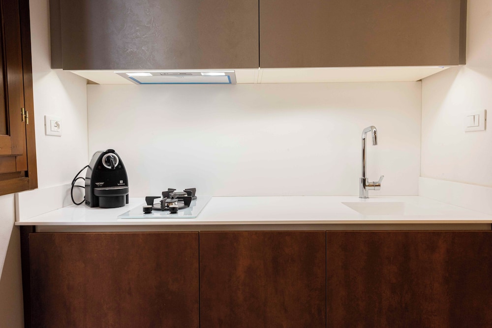 Deluxe Pitti Suites by MMega