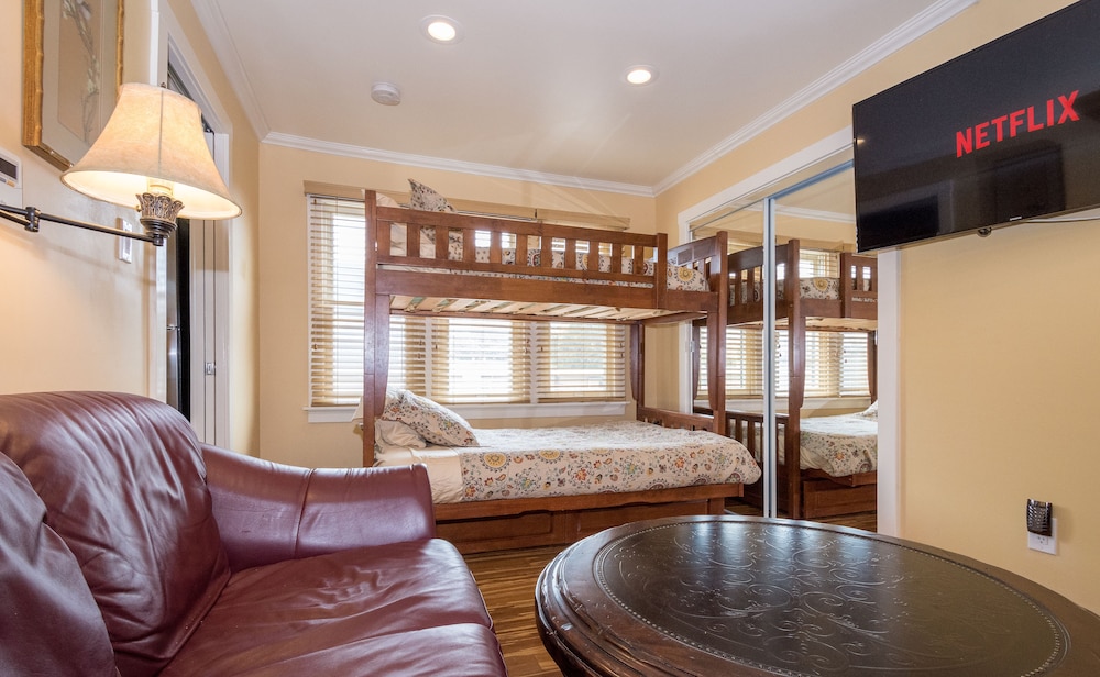 Luxury Apartments - City Center