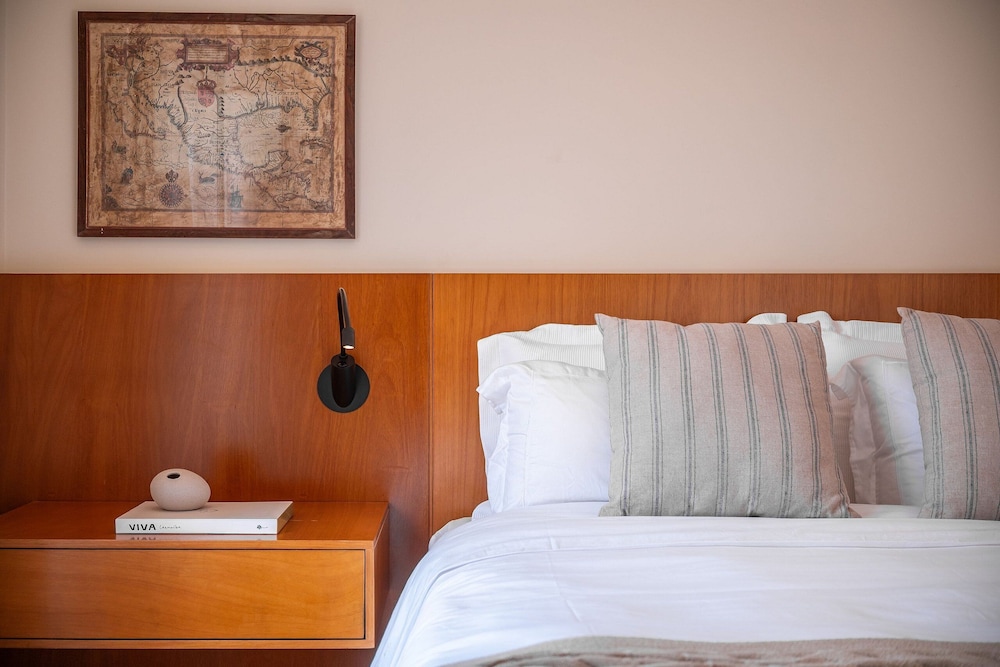 Angra - Mombaça | Mansão Espetacular Beira-Mar, 7 Suites - por Casapē Rio
