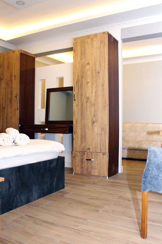 Big Life Otel - Image 121