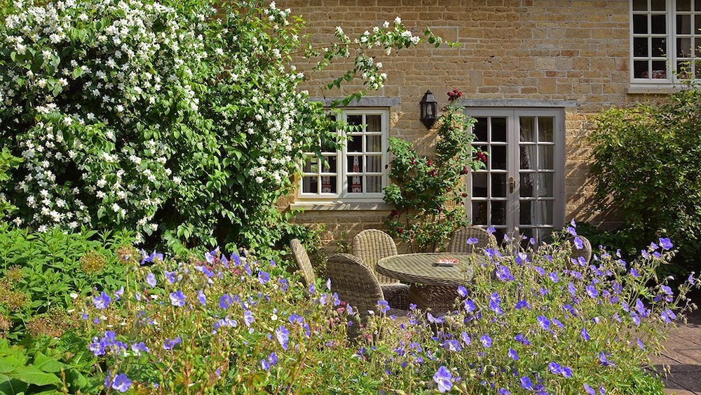 Aintree Cottage