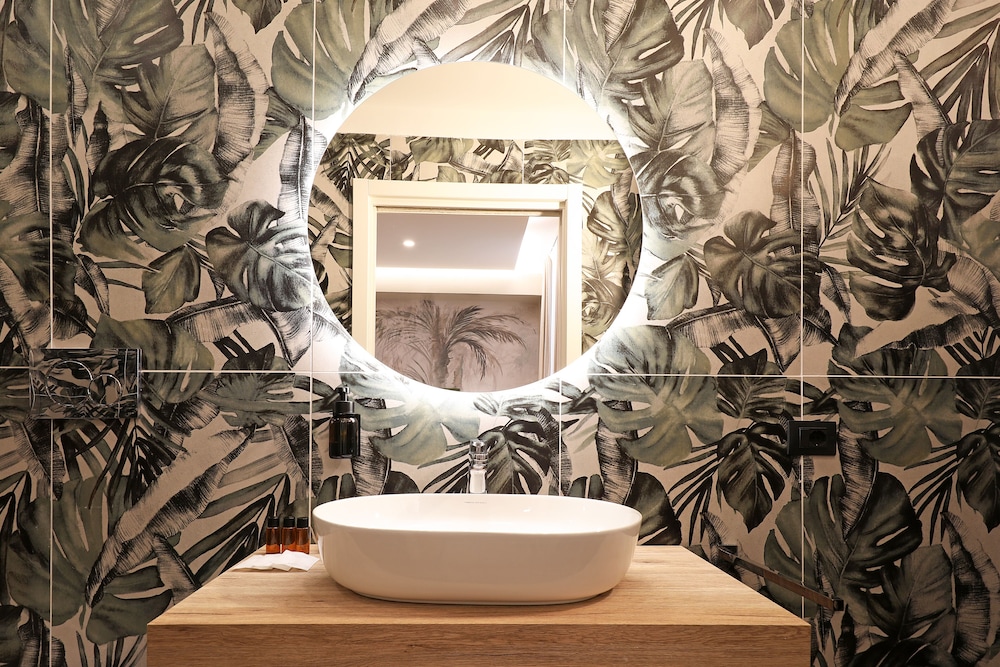 Liberty Rome Suites