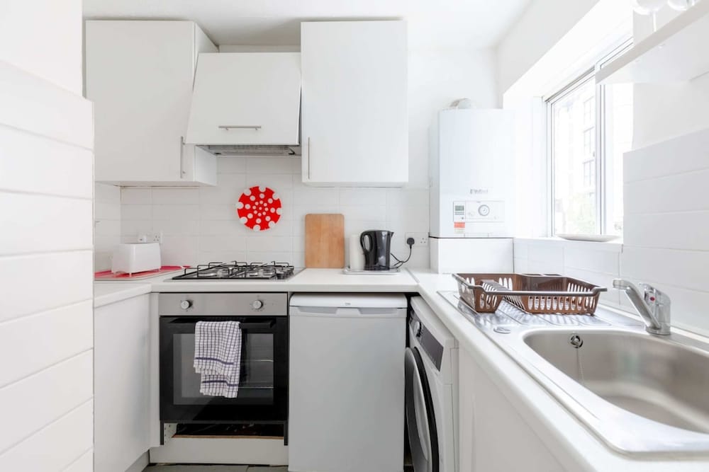 Cosy 1bedroom Flat - 2 Min Walk to Kensington Gardens!