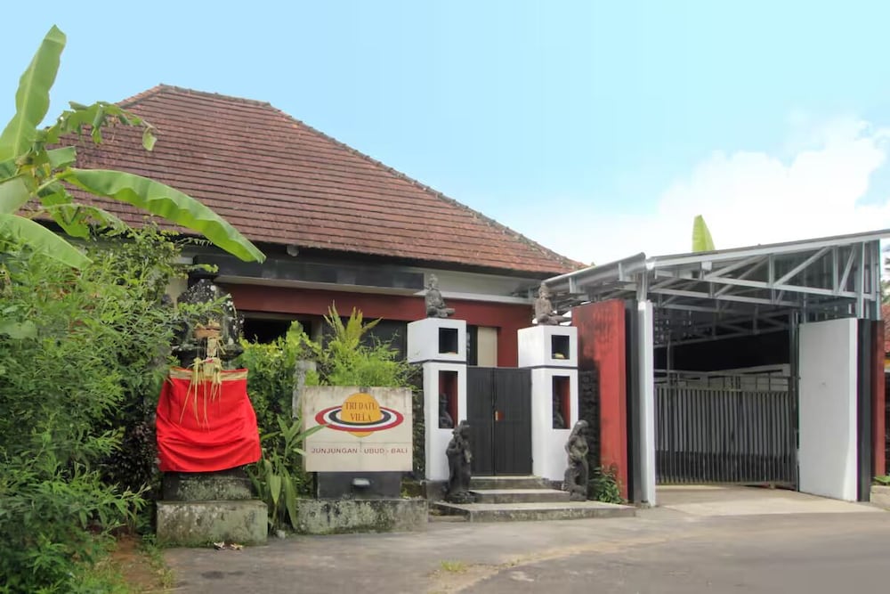 Tri Datu Villa