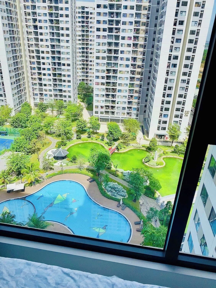 Vinhomes Grand Park Luxury Apartments