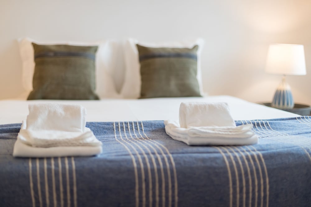 Alfama Modern Two-Bedroom Apartment w/ River View and Parking - by LU Holidays