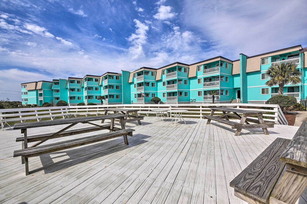 Beachfront Condo w/ Boardwalk & Pool Access!, photo 25