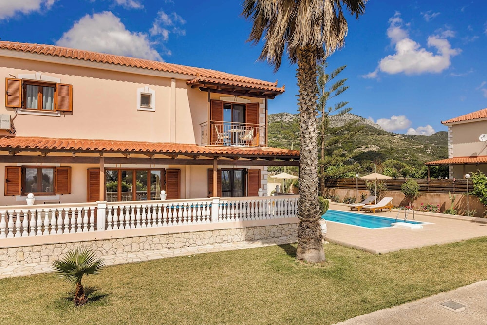 Villa Skala Blue