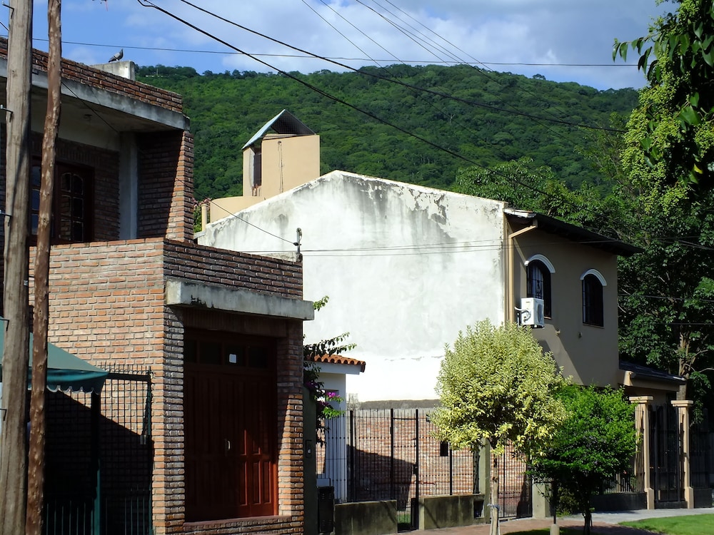 La Casa de Mia Mama